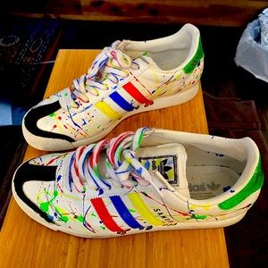 Adidas Samoas customs